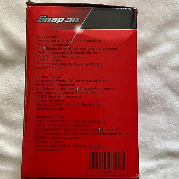 Snap-on Red 14.4V TWS Wireless Bluetooth Speaker - Picture 4 of 6